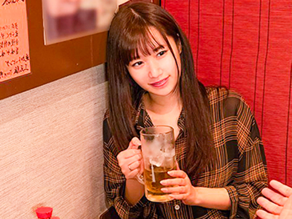 【相席居酒屋×お持ち帰り】美人な娘を相席居酒屋でナンパしてお持ち帰りセックス！生チンポズッポリファック種付け射精！